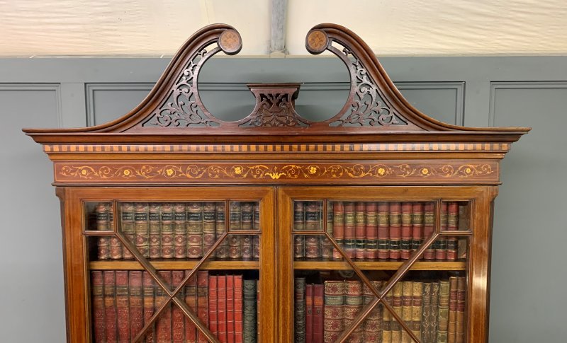 Edwards & Roberts Inlaid Mahogany Bookcase - Image 4